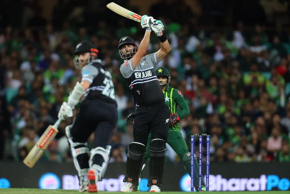 न्युजिल्याण्डद्वारा पाकिस्तानलाई १५३ रनको लक्ष्य