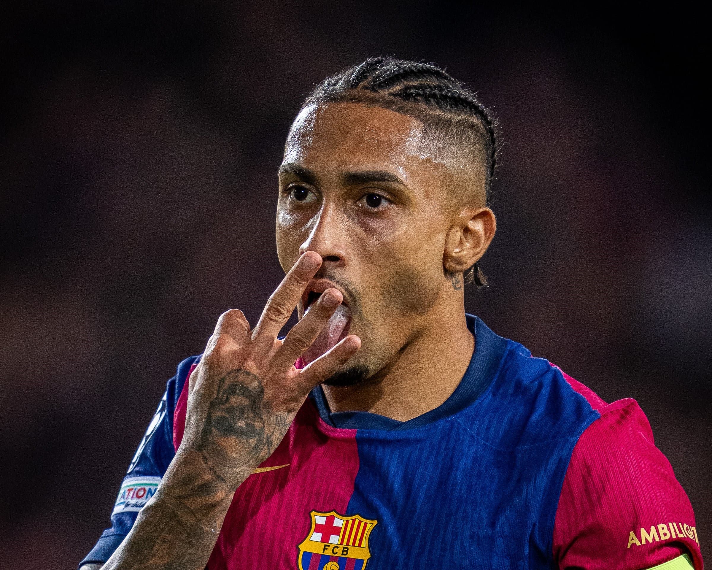 राफिन्हा २०२८ सम्म बार्सिलोनामा रहने