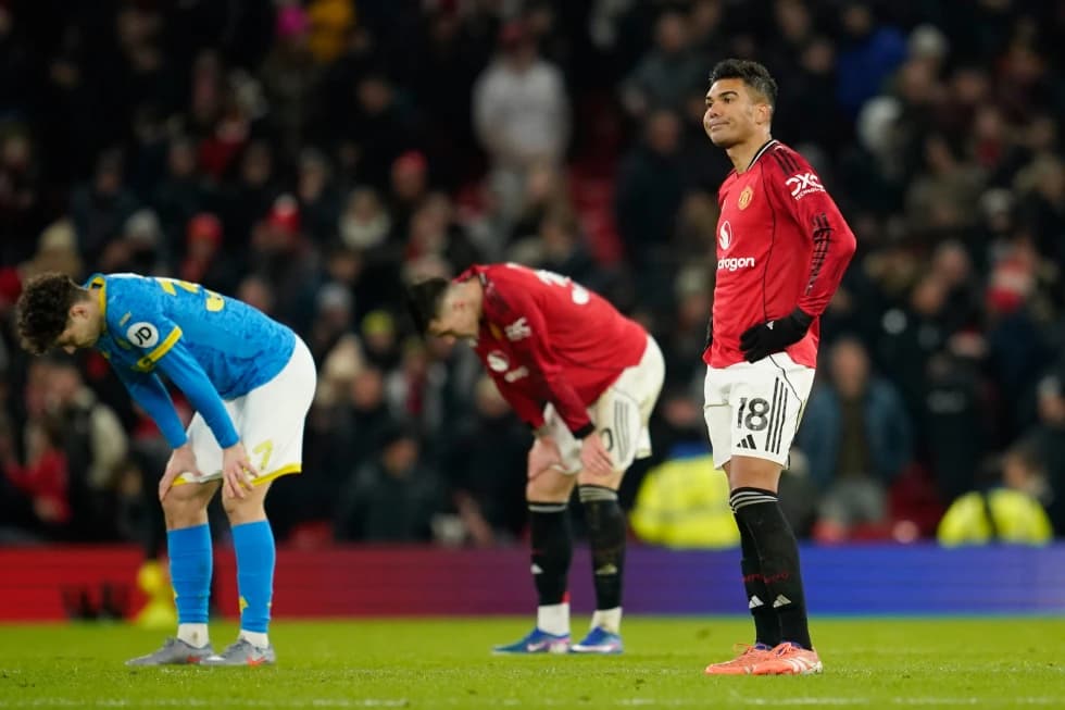 सिजनको अन्त्यमा युनाइटेड छाड्दै क्यासमिरो