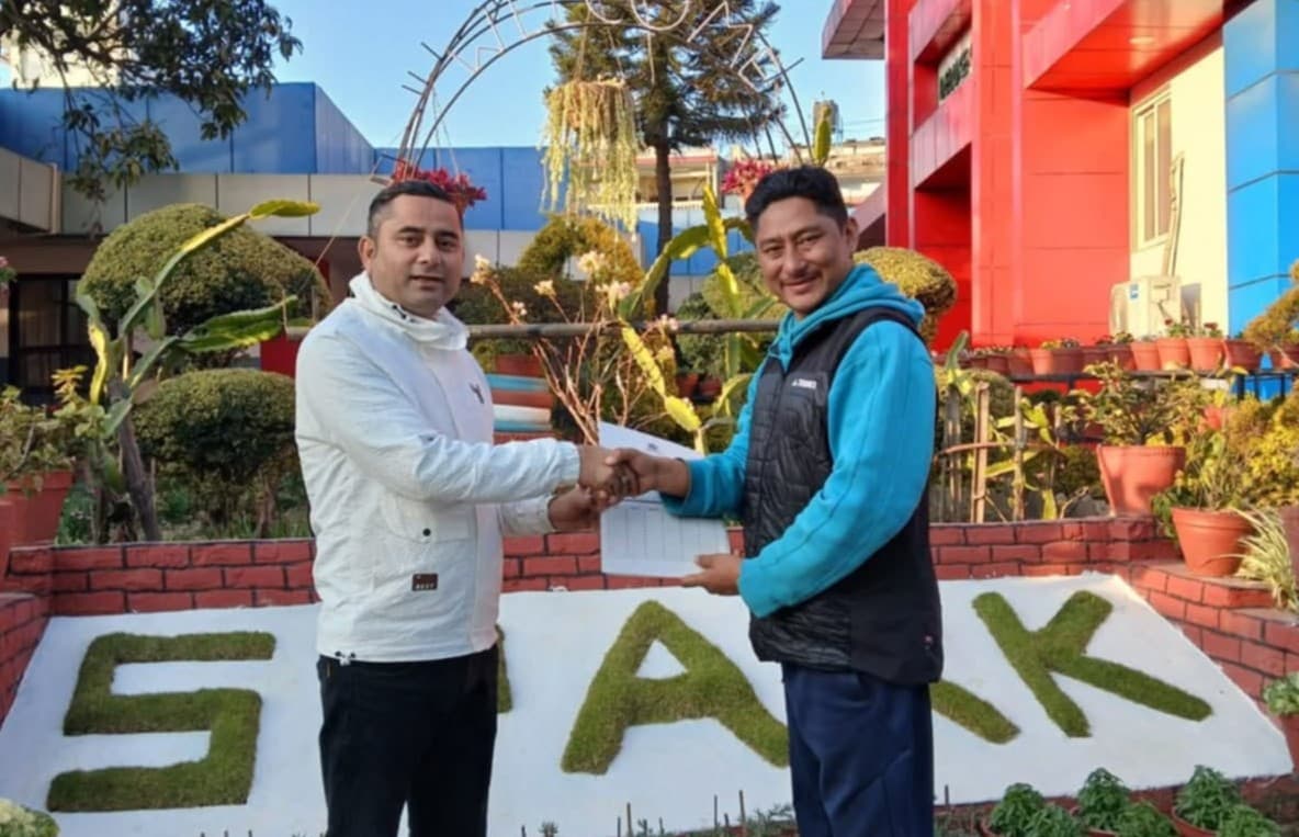 चित्लाङ र नव जनजागृतीसँग स्पार्क हेल्थको सहकार्य  