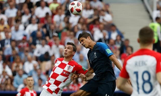 ग्रिजम्यानको पेनाल्टीमा फ्रान्सलाई २–१ को अग्रता