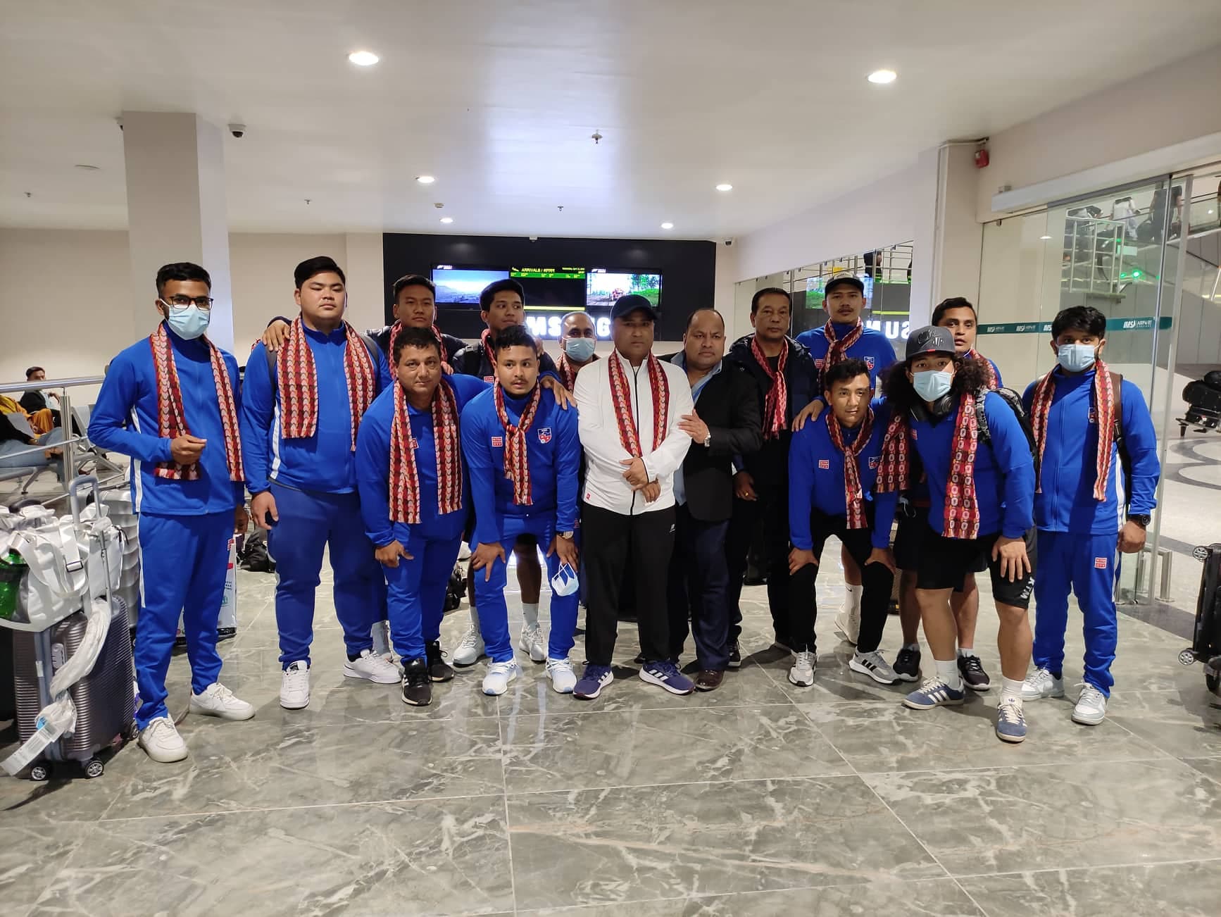 स्वदेश फर्किए फुटसल टिम