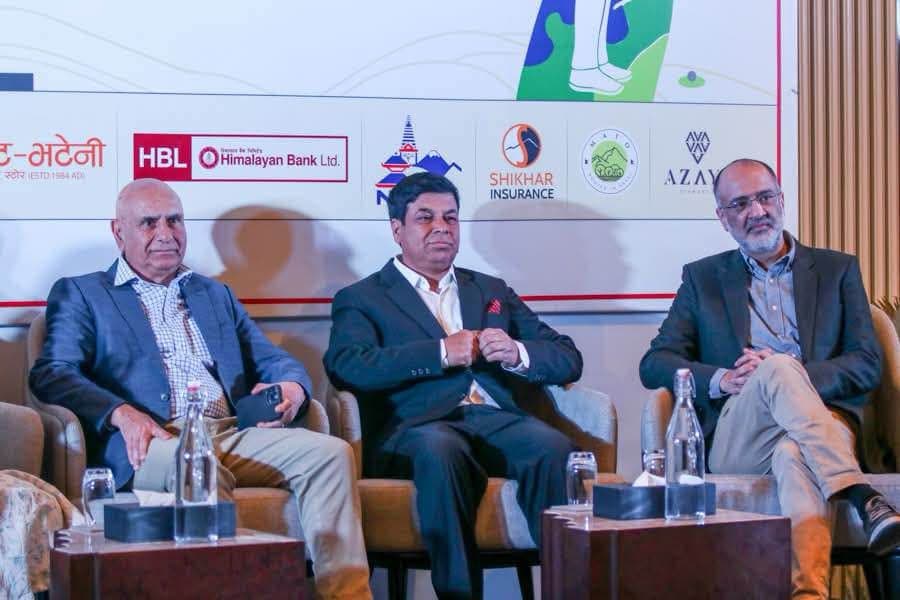 बाह्रखरी गल्फको विजेतालाई ‘सुनको बल’