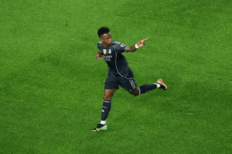 भिनिसियसको गोल, रियल समूह विजेता