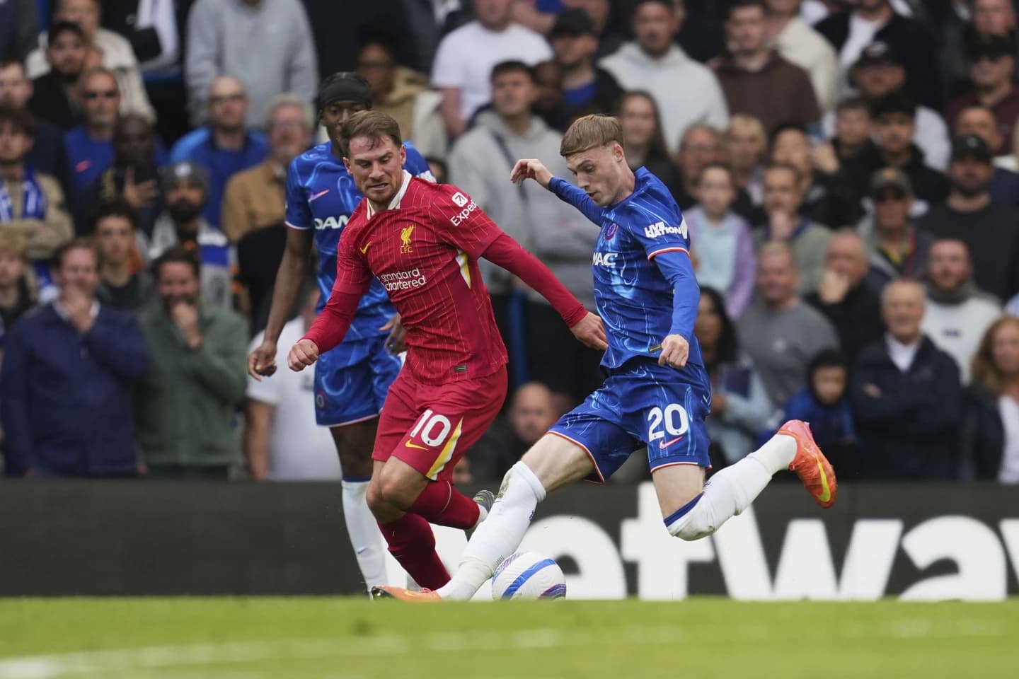 पाल्मरले तीन महिनापछि गरे गोल