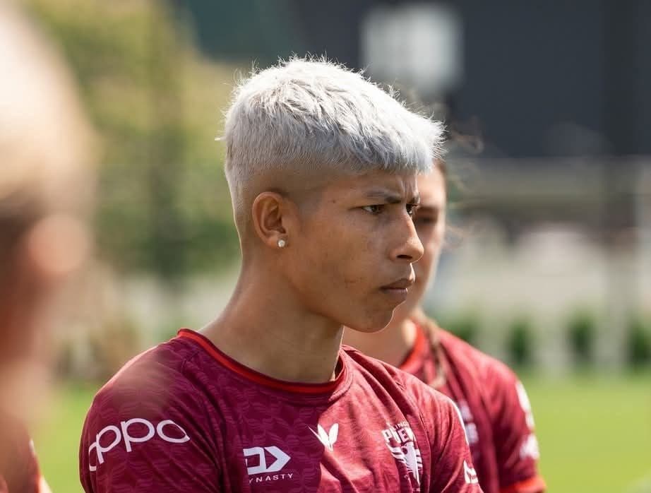 साम्बाको डेब्युको प्रतीक्षा