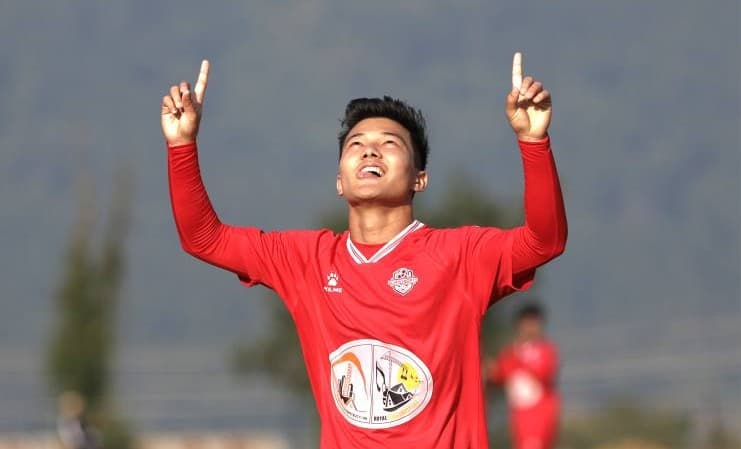 एरोनले दिलाएको अग्रता जोगिएन