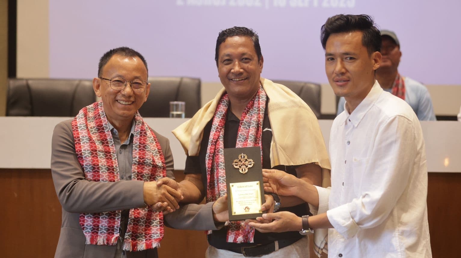 फुटबल खेलाडी संघको विधान पारित