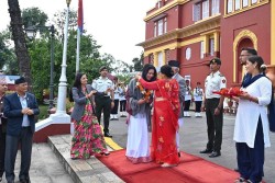 राष्ट्रपति पौडेलबाट पदक विजेता पलेशा सम्मानित