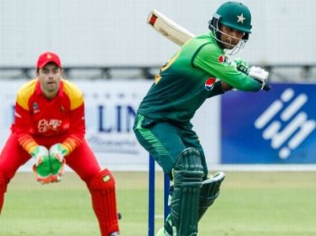 जमानको शतकीय पारीमा पाकिस्तान ९ विकेटले विजयी