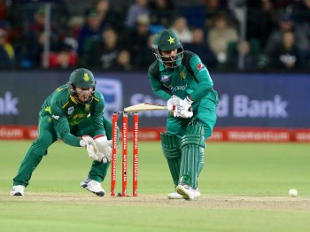 दक्षिण अफ्रिकाविरुद्ध पाकिस्तान विजयी