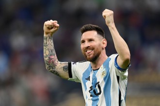 विश्वकप फाइनल : पहिलो हाफमा अर्जेन्टिनालाई अग्रता