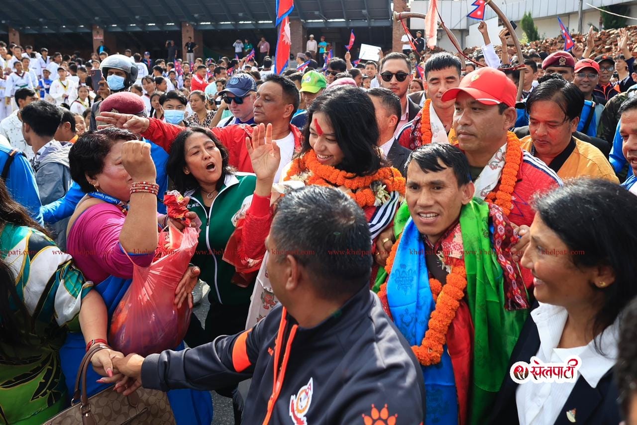 स्वदेश फिर्ता भइन्  ऐतिहासिक कांस्य विजेता पलेशा